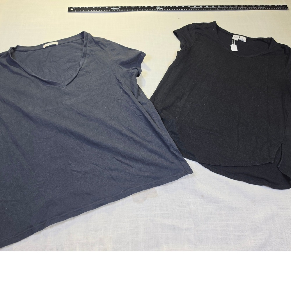 Marine Layer & Artisan NY Linen T-Shirt Bundle Womens Large Black Charcoal 2pk